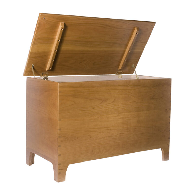 Six Board Blanket Chest Shaker Style